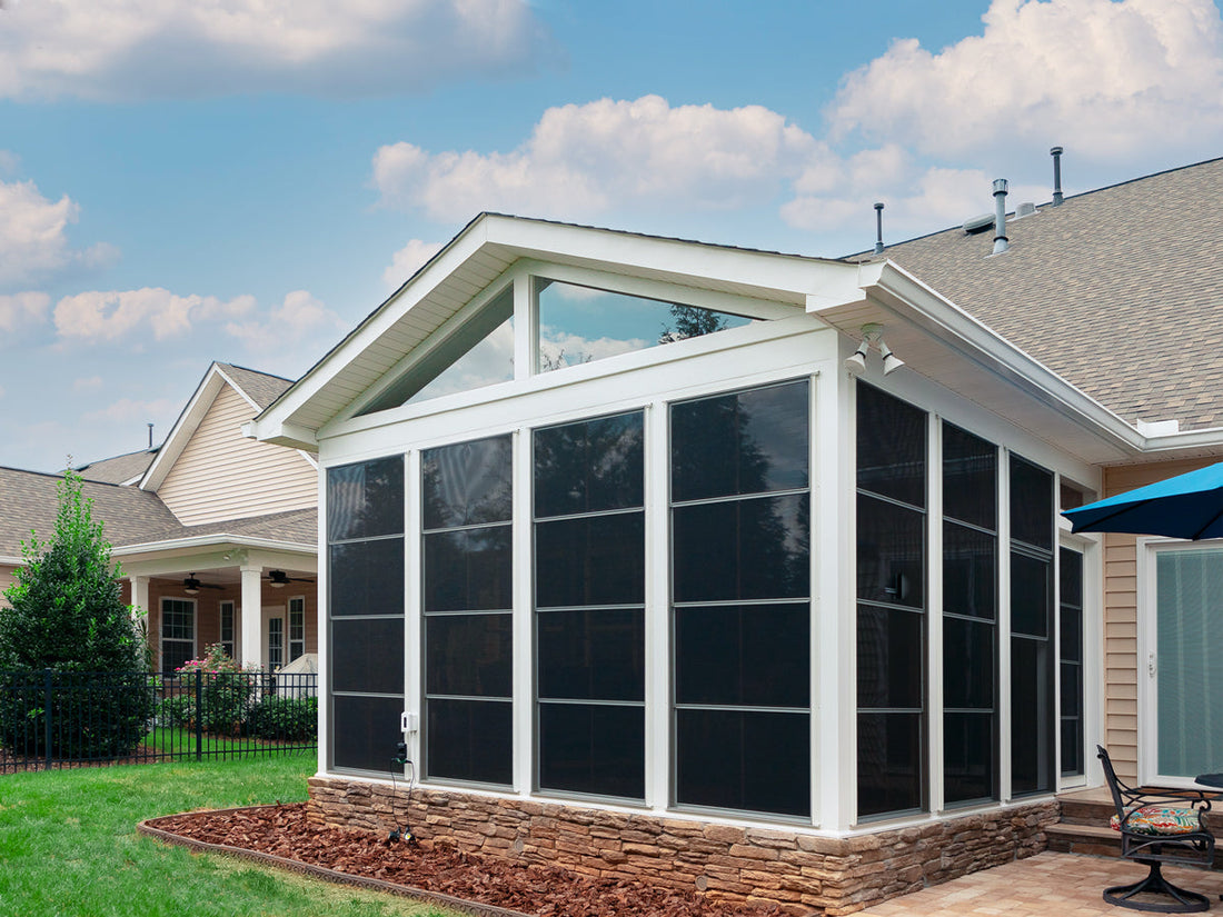 3 Season Room Windows: Best Options for Your Space